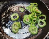A picture of step 3 of Crispy Bitter Gourd Fry.