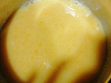 Mousse de piloncillo con jelly de tejocote con guayaba