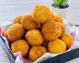 Foto langkah ke 6 dari resep Bitterballen Kentang Kari.