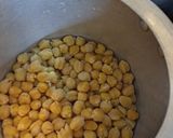 છોલે ચણા સબ્જી (Chhole Chana Sabji Recipe In Gujarati) રેસીપી સ્ટેપ1ફોટો