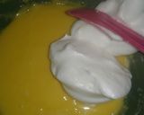 Foto langkah ke 5 dari resep Chiffon Cup Cake.