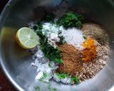 सुरती उंधीयु पुरी (Surti Undhiyu Puri Recipe In Marathi) रेसिपी स्टेप 6 फोटो 