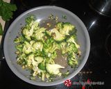 Φωτογραφία βήματος 28 της συνταγής Κις (quiche) με μπρόκολο, κολοκυθάκι και τυριά