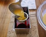 A picture of step 6 of Easy! Creme Caramel / Giant Flan used a loaf pan.