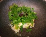 รูปขั้นตอนการทำที่ 3 ของ ผักหวานผัดไข่