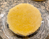 Foto del paso 4 de la receta: Pastel con coca de almendras, cabello de ángel y ganaché