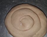 A picture of step 2 of Khoba roti.