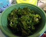 Foto langkah ke 1 dari resep Tumis daun singkong.