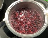 Foto del paso 1 de la receta: Magret de pato con salsa de frutos de rojos