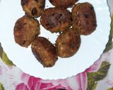 A picture of step 3 of Leftover aloo sabzi cutlets.