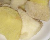 A picture of step 1 of Yam pakora.