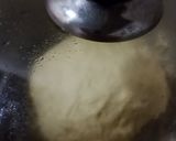 Foto langkah ke 3 dari resep Pizza Merah Putih.