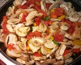 Foto del paso 2 de la receta Pasta con setas y hortalizas