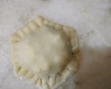 A picture of step 6 of Dry fruit ravioli samosa.