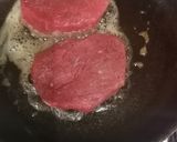 Foto del paso 4 de la receta: Medallones de res sellados con salsa holandesa y verduras al vapor