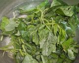 Foto langkah ke 1 dari resep Spinach Frittata.