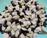 Foto del paso 3 de la receta: Alubias negras, blancas a la provenzal con callos madrileños