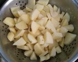 A picture of step 1 of Sabudana khichdi.
