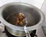 A picture of step 2 of Kala Chana chaat.