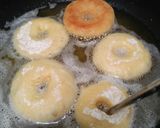 Foto langkah ke 11 dari resep Donat Empuk Tanpa Cetakan.