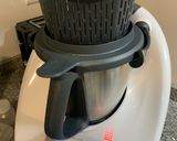Foto del paso 4 de la receta: Conejo al ajillo en Thermomix