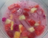 Foto langkah ke 6 dari resep Es Buah dan Jelly.