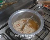 A picture of step 2 of Egg fried rice.