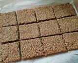 A picture of step 5 of Vickys Banana & Date Flapjacks, GF DF EF SF NF.