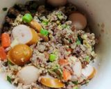 รูปขั้นตอนการทำที่ 5 ของ ข้าวผัดไส้กรอก (ไมโครเวฟ)