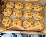 Tepertős pogácsa recept fázis 4 fotója