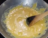 நெய் மைசூர்பாக்கு (Nei mysore pak recipe in tamil) ரெசிபி ஸ்டேப் 4 புகைப்படம்