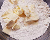 Foto del paso 1 de la receta: Tarta de coco y dulce de leche 🥧