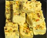 A picture of step 14 of Kolkata Special: Bhapa Aam-Sandesh/Mango Ice Cream Sandesh.