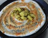 A picture of step 4 of Mysore masala dosa.