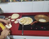 Foto del paso 1 de la receta: #cocinafamiliar "las deliciosas tortas fritas de mi madre"