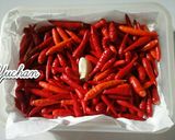 Foto langkah ke 3 dari resep Tips Menyimpan Cabe Agar Tahan Lama.