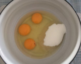 Foto del paso 1 de la receta: Bizcochuelo básico para torta de cumpleaños