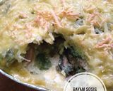Foto langkah ke 7 dari resep Bayam Sosis Panggang Untuk Anak.