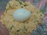 Bola tahu isi telor puyuh