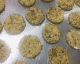 Foto del paso 4 de la receta: GALLETITAS CROCANTES (SALADAS) SABOR 🌿ALBAHACA 🌿 Y 🧄 AJO 🧄