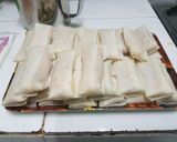 Foto langkah ke 8 dari resep Lumpia isi daging dan wortel.