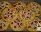 Foto langkah ke 8 dari resep Pizza mini ala tintin rayner #pizzamini.