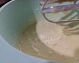 Foto del paso 2 de la receta: Mini budines de bananas con chips de chocolate y corazón de dulce de leche (opción 1)