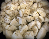Foto del paso 4 de la receta: Pollo relleno con guarnición