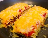 Hình bước làm 4 của món Lasagna sốt thịt bò ba lớp bằng chảo chống dính