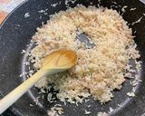 Une image de l'étape 8 de Risotto aux asperges, tomates, mont d’or et jambon croustillant.