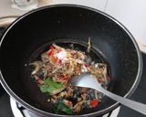 Foto langkah ke 2 dari resep Bumbu urap ikan teri.