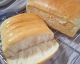 Foto langkah ke 7 dari resep Milk Bread / Resep dasar roti / roti tawar tanpa telur.