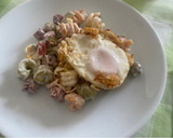 Foto del paso 5 de la receta: Ensalada fría de pasta con huevo frito 🍳