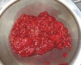 Hình bước làm 5 của món Raspberry Mousse Cups (Bánh Mousse Quả Mâm Xôi)